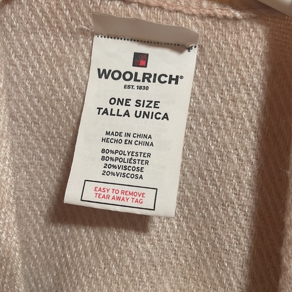 Woolrich cape/wrap - Picture 2 of 4